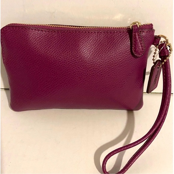 Coach pink leather wristlet bag - Picture 3 of 6